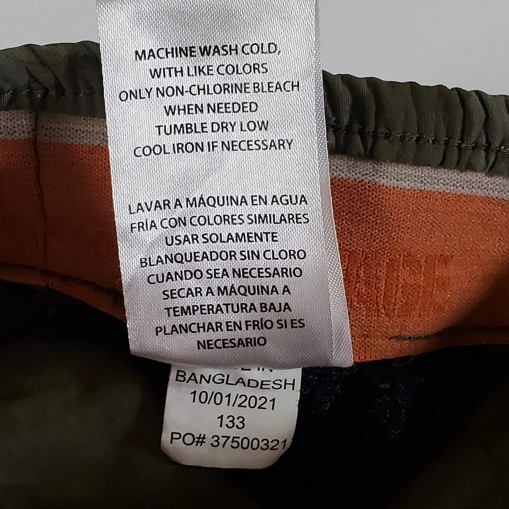 K1162 * Weatherproof Vintage Pull On Utility Tech Jogger Camo Size S (7/8)